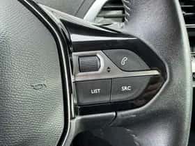 Peugeot 3008 (2021) thumbnail 27