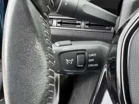 Peugeot 3008 (2021) thumbnail 28
