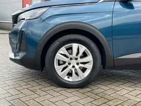 Peugeot 3008 (2021) thumbnail 10