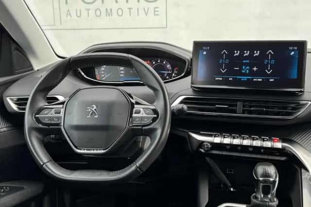 Peugeot 3008 (2021) thumbnail 5
