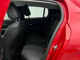 Peugeot 208 (2023) thumbnail 6