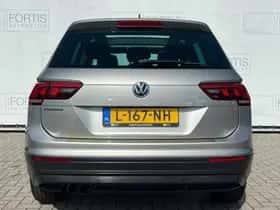 Volkswagen Tiguan (2017) thumbnail 8