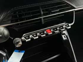 Peugeot 208 (2021) thumbnail 14