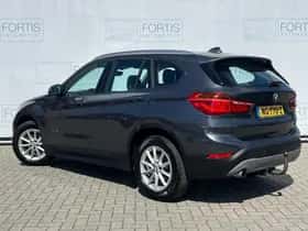 BMW X1 (2017) thumbnail 3