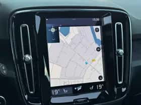 Volvo XC40 (2021) thumbnail 17