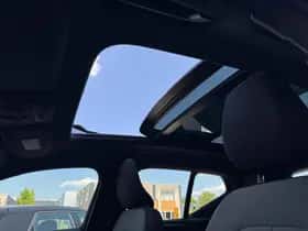 Volvo XC40 (2021) thumbnail 19