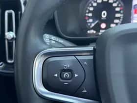 Volvo XC40 (2021) thumbnail 24