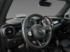 MINI Cooper (2022) thumbnail 7