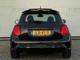 MINI Cooper (2022) thumbnail 10