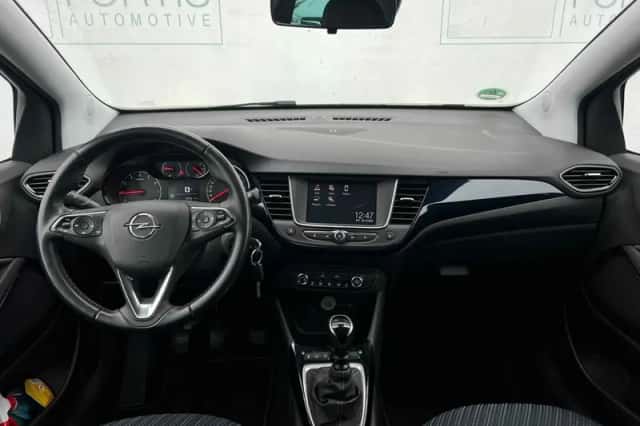 Opel Crossland X (2019) thumbnail 5