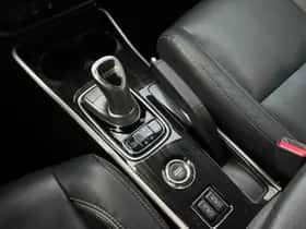 Mitsubishi Outlander (2015) thumbnail 20
