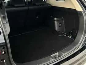 Mitsubishi Outlander (2015) thumbnail 8