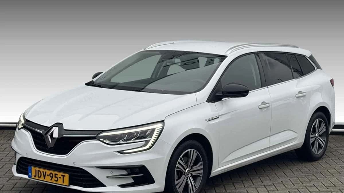 Renault Mégane (2024) — foto 1