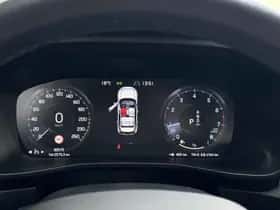 Volvo XC40 (2022) thumbnail 14