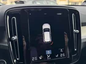 Volvo XC40 (2022) thumbnail 15