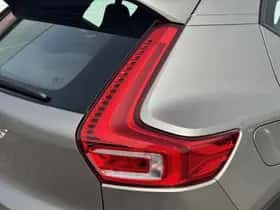 Volvo XC40 (2022) thumbnail 25