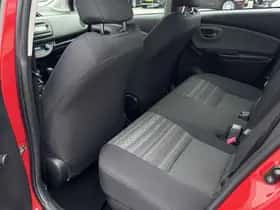 Toyota Yaris (2016) thumbnail 7