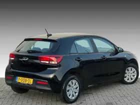 Kia Rio thumbnail 2