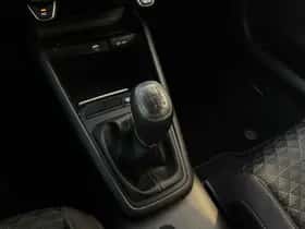 Kia Rio thumbnail 12