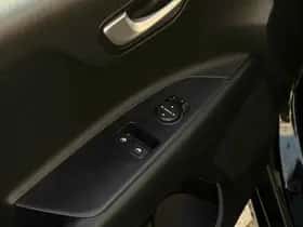 Kia Rio thumbnail 14