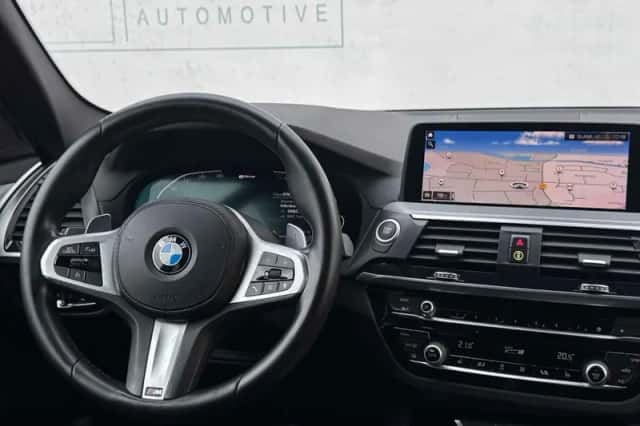 BMW X3 (2021) thumbnail 4