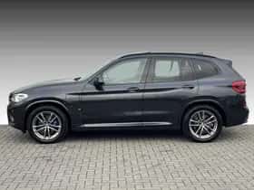 BMW X3 (2021) thumbnail 9