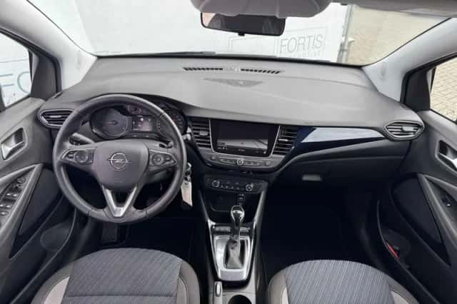 Opel Crossland X (2019) thumbnail 4