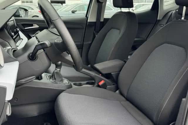 SEAT Ibiza (2021) thumbnail 3