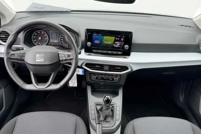 SEAT Ibiza (2021) thumbnail 4