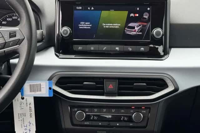 SEAT Ibiza (2021) thumbnail 6