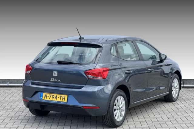 SEAT Ibiza (2022) thumbnail 2