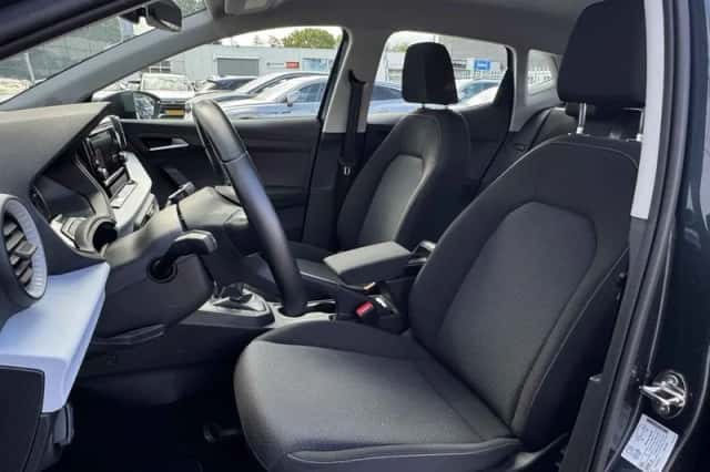 SEAT Ibiza (2022) thumbnail 3