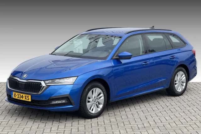 Škoda Octavia (2021) thumbnail 1