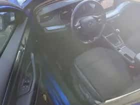 Škoda Octavia (2021) thumbnail 10
