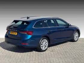Škoda Octavia (2022) thumbnail 2