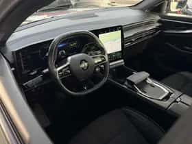 Renault Austral (2024) thumbnail 4