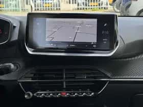 Peugeot 2008 (2020) thumbnail 17