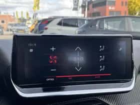 Peugeot 2008 (2020) thumbnail 32