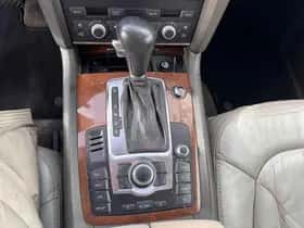 Audi Q7 (2006) thumbnail 10