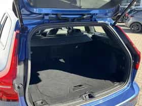 Volvo V60 (2021) thumbnail 26
