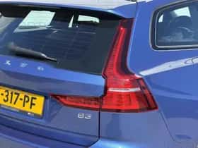 Volvo V60 (2021) thumbnail 27