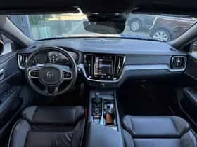Volvo V60 (2021) thumbnail 4