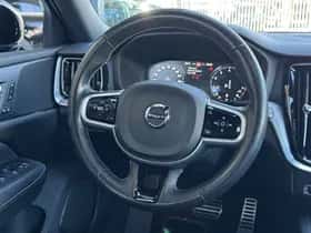 Volvo V60 (2021) thumbnail 6