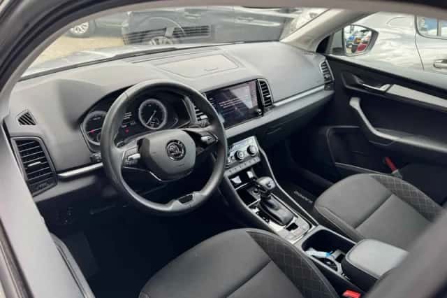 Škoda Karoq (2022) thumbnail 3