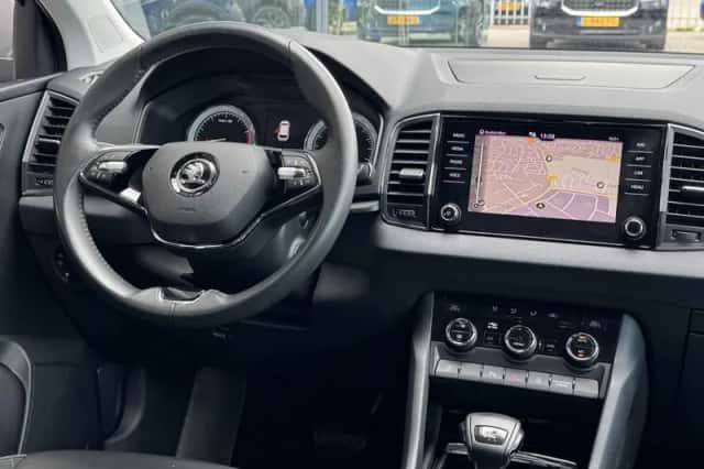 Škoda Karoq (2022) thumbnail 5