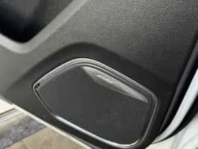 Audi Q3 (2015) thumbnail 24