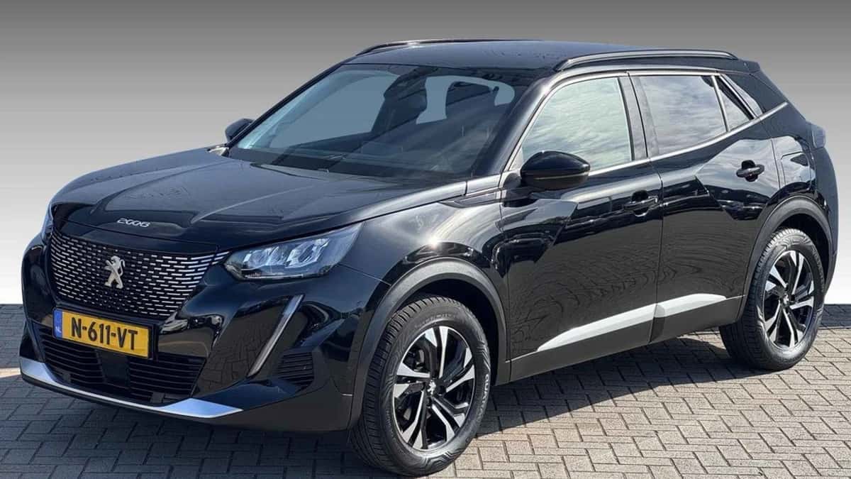 Peugeot 2008 (2022) — foto 1