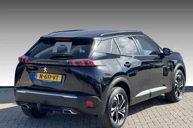 Peugeot 2008 (2022) thumbnail 2