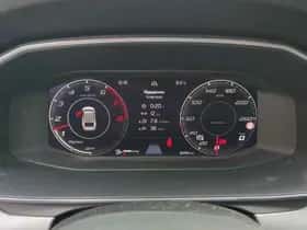 SEAT Leon (2021) thumbnail 3