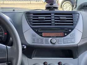 Suzuki Alto (2011) thumbnail 13